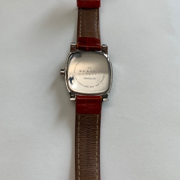 Skagen Mother Of Pearl Women's Watch - Picture 4 of 4